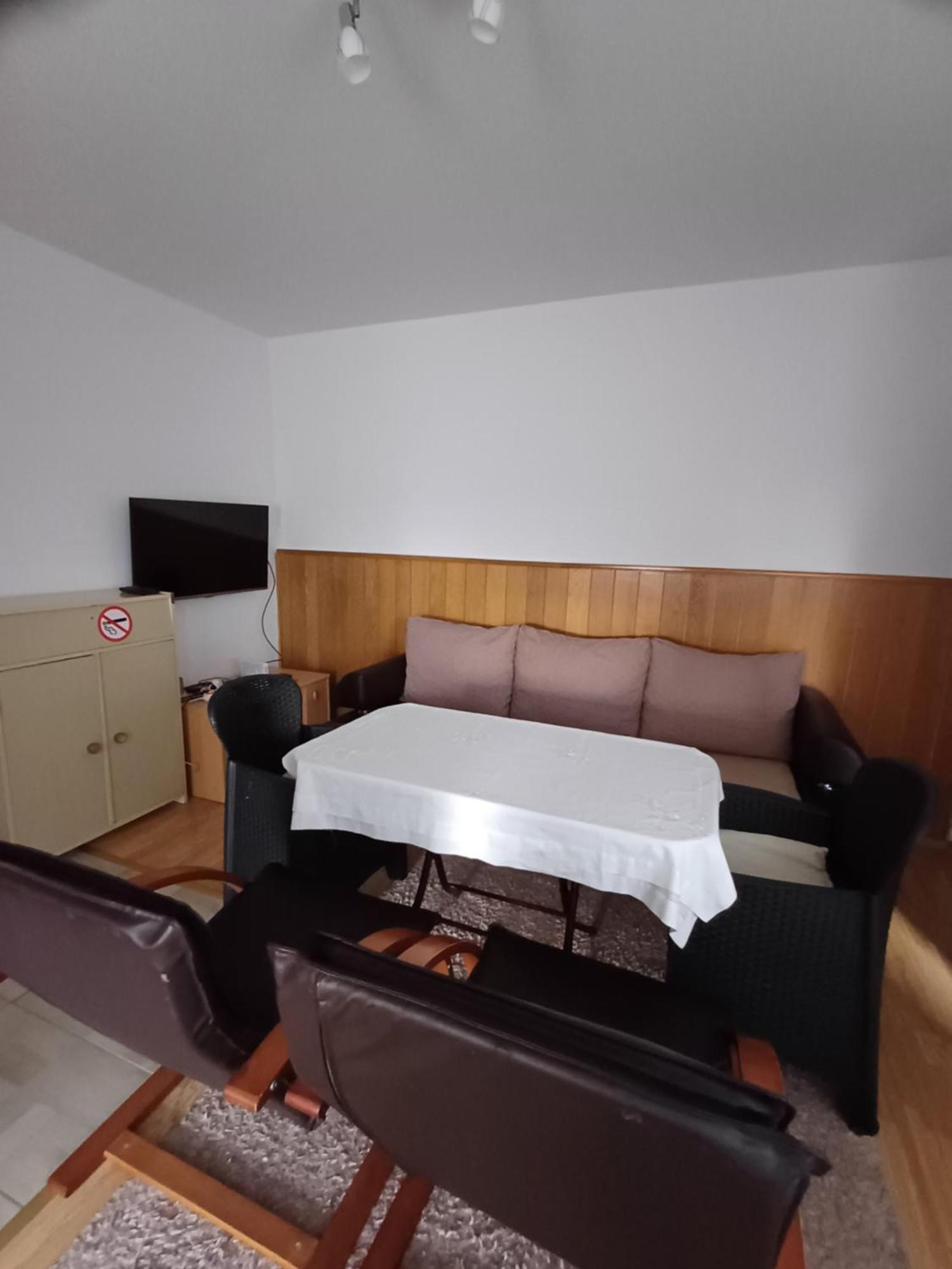 Apartments Lela Bihac Exterior photo